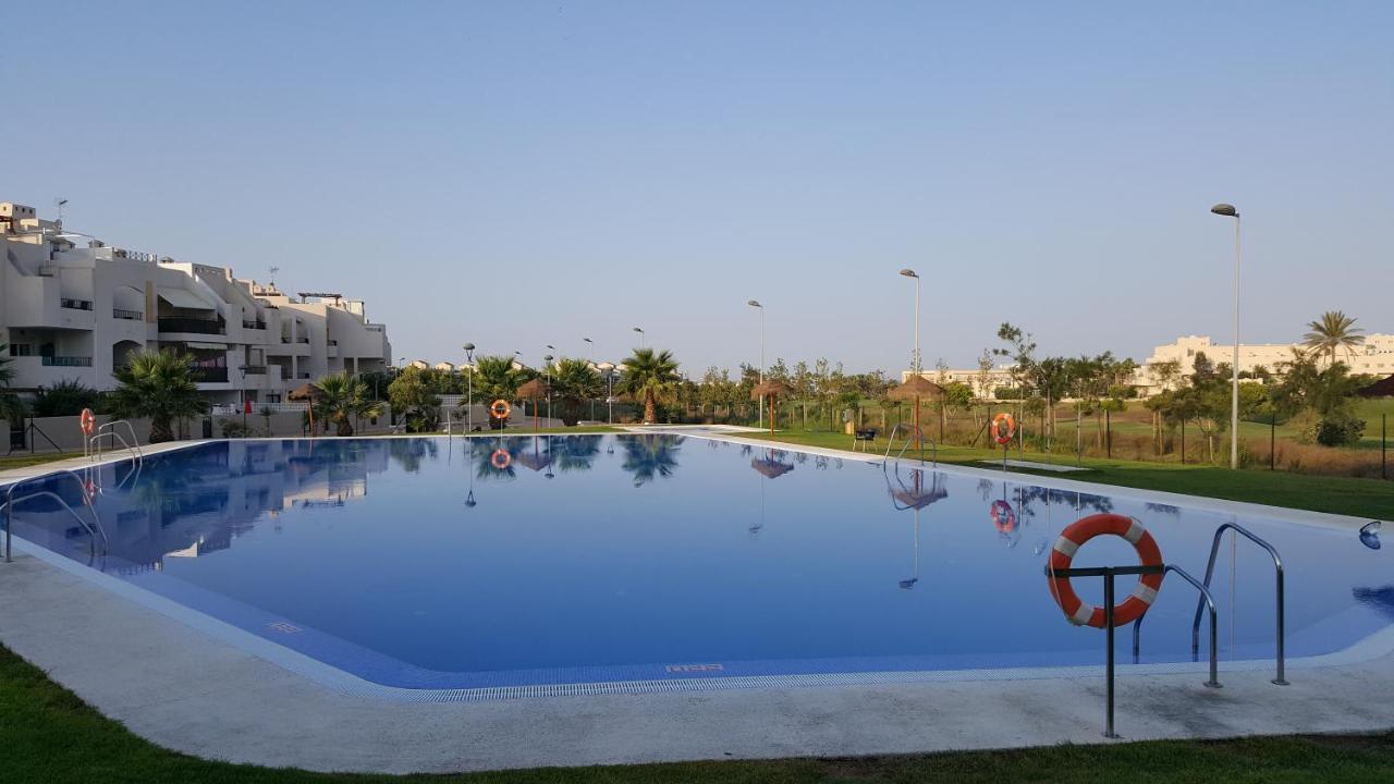 Apartments Sol De Almeria Golf Y Playa 레타마르 외부 사진